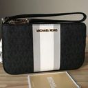 Michael Kors Black Wristlet Photo 0