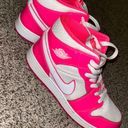 Jordan 1 mid hyper pink white Photo 0