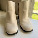 White Mountain Fairchild Chunky Heel Ankle Boot Size 8 1/2 Photo 2