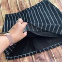 Forever 21 Women Black Lined Pinstripe Mini Skirt Zipper Back Size 28 Photo 7