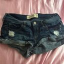 Hollister Low Rise Short-Shorts Photo 0