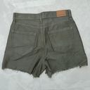 American Eagle Outfitters “Mom Shorts” Photo 3