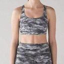 Lululemon  Energy Bra Power Luxtreme Hazy Days Black White size 4 Photo 0