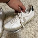 VEJA  Campo Sneaks Size womens 6 Photo 5