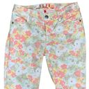 Elle  Jeans Size 6 White Pastel Floral Design 30X29 Photo 1