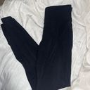 Old Navy Active Powerchill Extra High Rise 7/8 Leggings  Photo 3