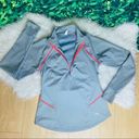 Under Armour Under Armpur athletic sweatshirt gray and pink long sleeve size L Photo 9