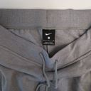 Nike Joggers Photo 4