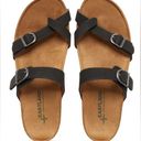 EastLand Women’s Tiogo Buckle Strap Thong Sandal size 9 medium Black Photo 0