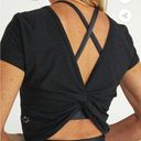 Beyond Yoga  Featherweight Twist Out Cropped Tee T Shirt Darkest Night Black Grey Photo 4