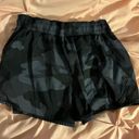 All In Motion camo  shorts Photo 0