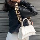 White Structured Handle Bag Purse Photo 0