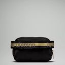 Lululemon Everywhere Belt Bag Black Gold 1L Brand New Photo 10