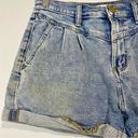 SO  Women’s High Rise Mom Shorts Denim Jean Short Light Blue Wash Size 9 Photo 1