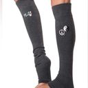 Revolution ToeSox |  Yin & Yang Jojo Leg Warmers Photo 0