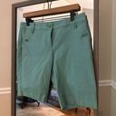 Bermuda Oxford Golf  Shorts Size 4 Photo 0
