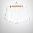 Good American  Plus Size Good 90's Denim Short Raw Hem in White Size 14 or 32 Photo 4