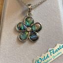 Daisy NWT abalone  necklace with rhinestone center. Photo 1