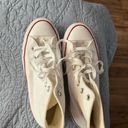 Converse White Photo 3