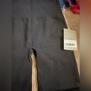 Everlane NWT  biker shorts xs/s Photo 2