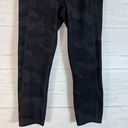 Rbx Active RBX Womens Activewear Capri Leggings small black Camo Photo 2