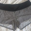 Lululemon Speed Up Low-Rise Lined Short 2.5” Photo 2