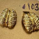 St. John VINTAGE  DESIGNER GOLD TONE CLIP ON EARRINGS Photo 0