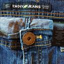 DKNY Vintage straight leg Jeans classic blue size 4 Photo 3