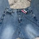 Pretty Little Thing Mom Jeans Photo 3