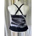 Nike  Women's Line Up Printed Cross Back Unpadded Tankini Swimsuit Top S Photo 1