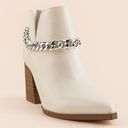 Indigo rd. Ostery Chain Boots 8 White Booties Photo 0