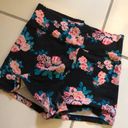 Lounge Charlotte Rusée Black Floral  Shorts Photo 0