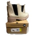 Seven7 NWT  women's Billie Chelsea boot metallic gold size 9 women's Photo 1