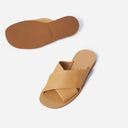 Everlane  The Day Crossover Sandals in Light Taupe 9 New Womens Slides Flats Photo 1