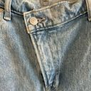 Abercrombie & Fitch Abercrombie Ultra High Rise 90s Straight Jean Photo 6