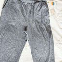 Vuori NWT  Boyfriend Joggers - Heather Grey - S Photo 11