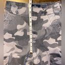 Hollister  Ultra High Rise Jogger Pants in Grey Camo - size small Photo 7