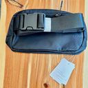 Lululemon Athletica Everywhere Belt Bag 1L Photo 5