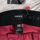 Torrid  Bermuda Bombshell Studio Luxe Ponte High-Rise Short NWT Photo 3