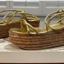 Jeffrey Campbell  Camillia Platform Sandal Sz 39 EU 8.5 US NIB Gold Faux Leather Photo 5