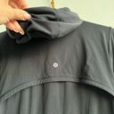 Lululemon  Define Jacket Hooded Edition Classic Black Nulu Size 8 Medium W4BQYS Photo 6