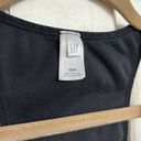 Gap  black workout tank top Photo 3