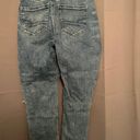 American Eagle Outfitters Mom Jeans Photo 1