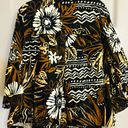 Dress Barn  Woman 2X Button Up Blouse  Tribal Design  3/4 Sleeve Button Cuffs Photo 4