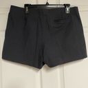 BCBGMAXAZRIA BCBG Pleated Shorts Size 10 Photo 4