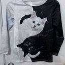 CAT BLACK AND WHITE LONG SLEEVE TOP WOMENS SIZE M NEW Size M Photo 1