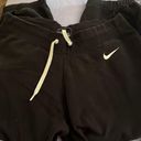 Nike Crop Sweats Photo 0