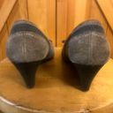 Audrey Brooke  Women's Suede 2.5" Wedge Pumps size 10 Photo 3