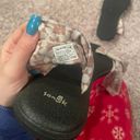 Sanuk Yoga Sandals Photo 1