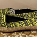 Nomad NWOT  Lime Neon Print Flats Sz 7 Photo 2